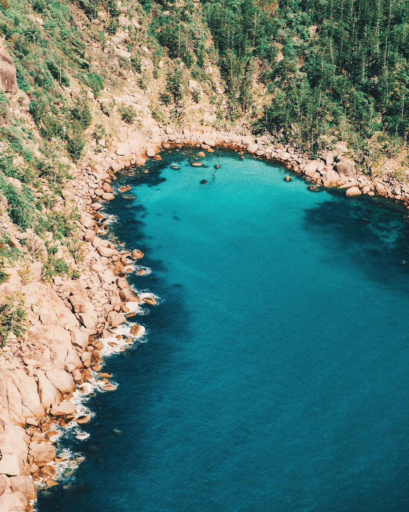 Rugged coastline of Magnetic Island