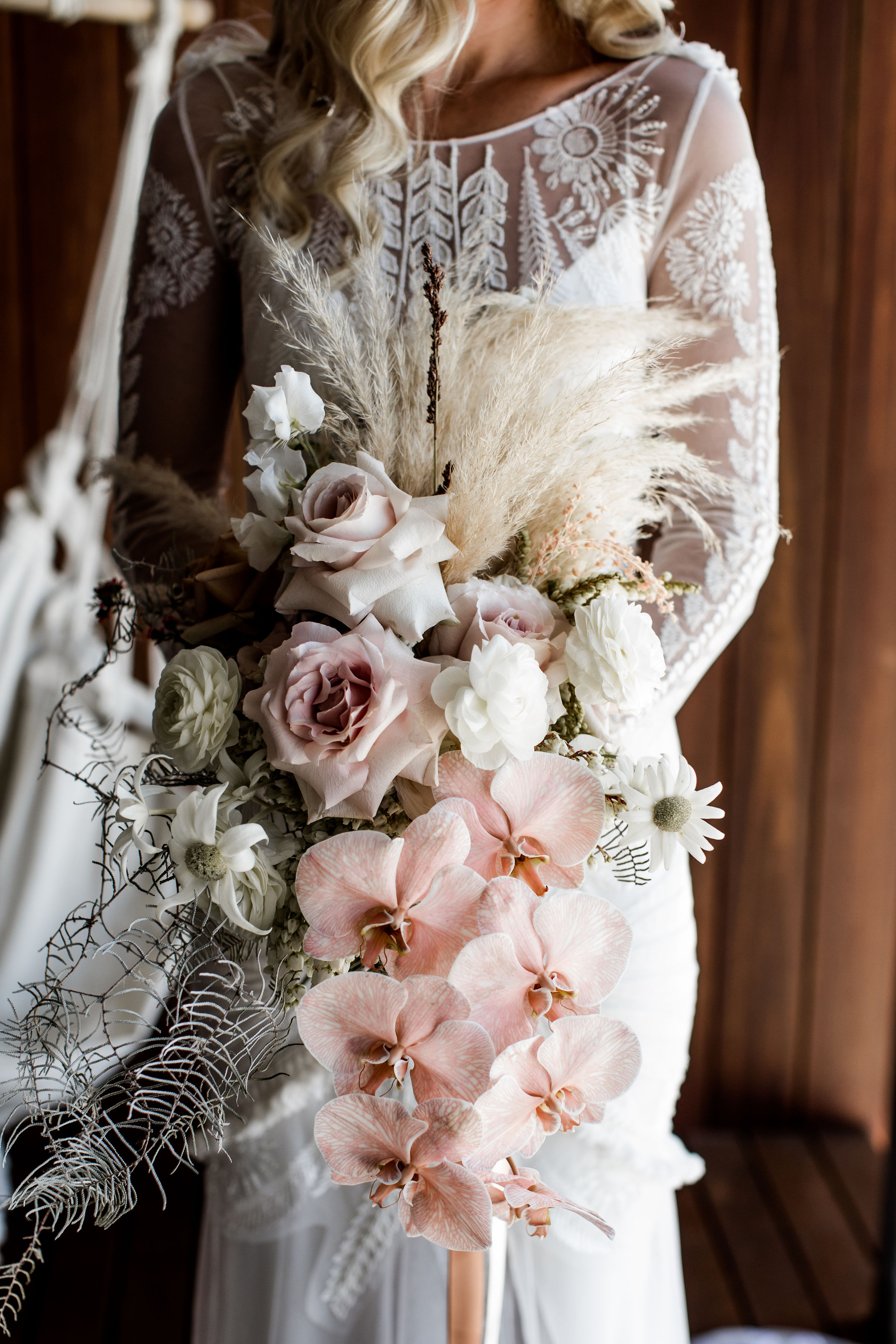 Ellie-and-Alex-Wedding-Byron-Bay-Lilly-Red-Creative-371.jpg