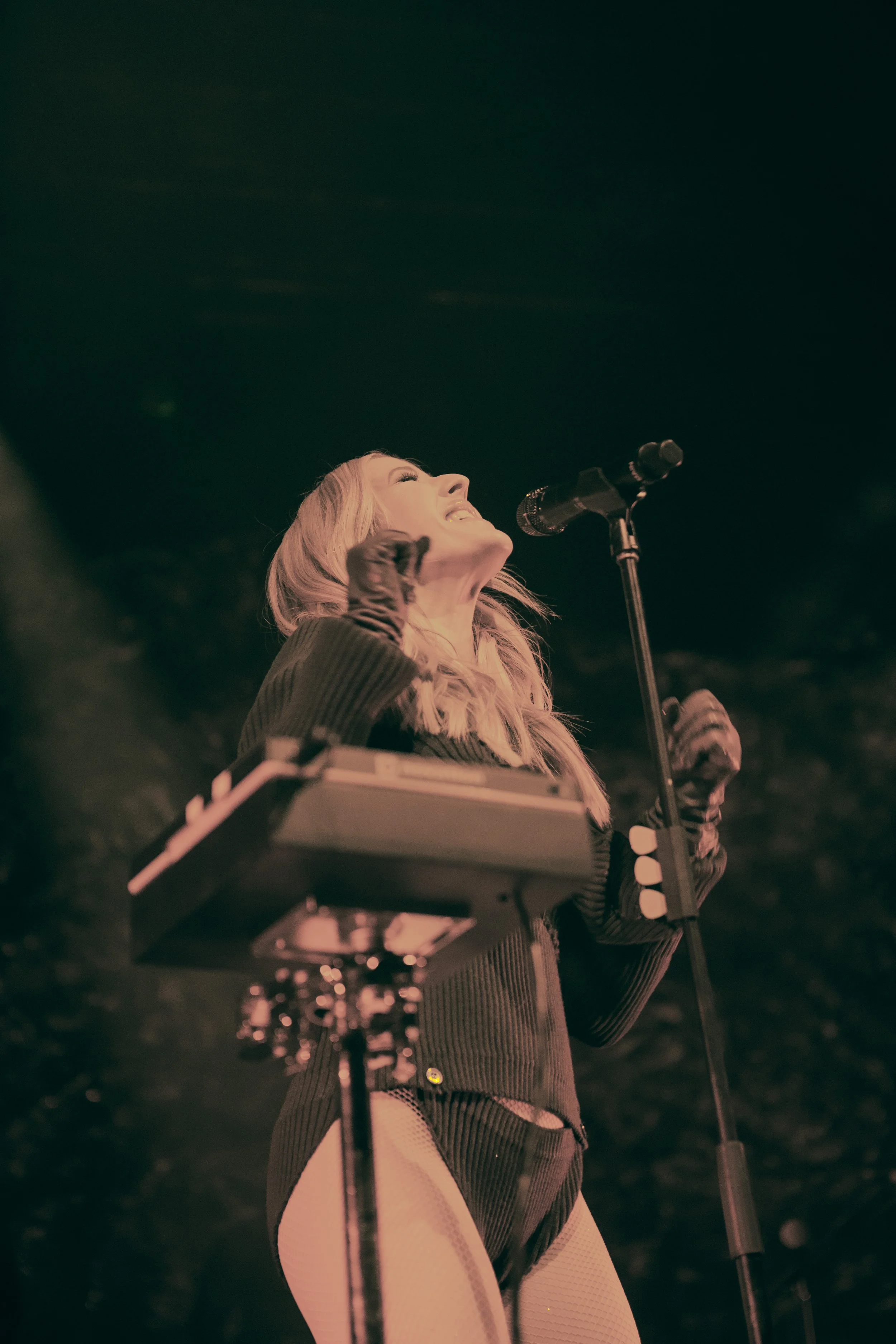 @BETTINAADELAPHOTOGRAPHY_ROUNDHOUSE_ELLIE_GOULDING__8.jpg