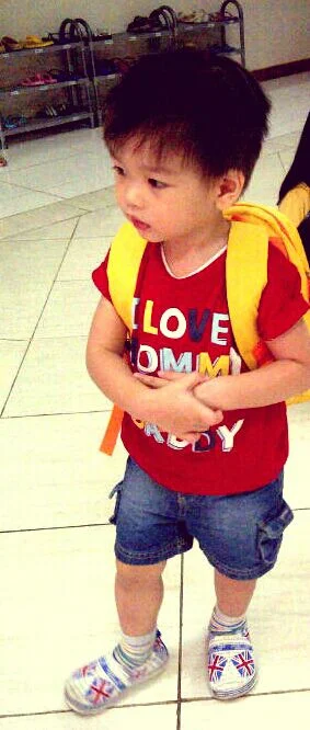 Hari pertama sekolah (Nursery--2+ tahun)