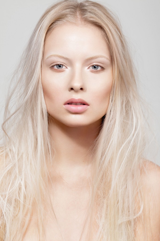 margaux-milk-beauty-shoot-muted-maiden-photography-skin-bleached-brows-blonde-ruth-rose-london-11-682x1024.jpg