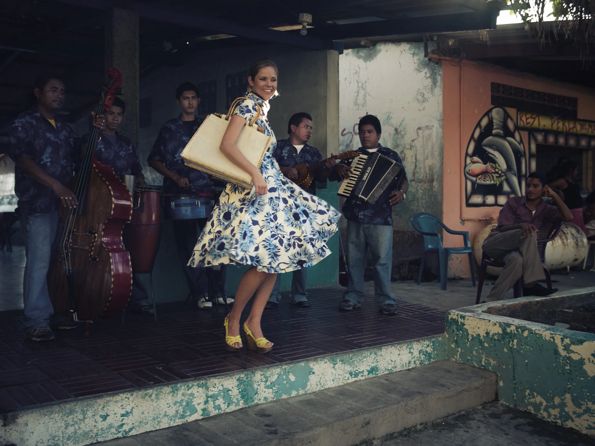 Roberto Aguilar_Photographer_mujeres_02 0698.jpg