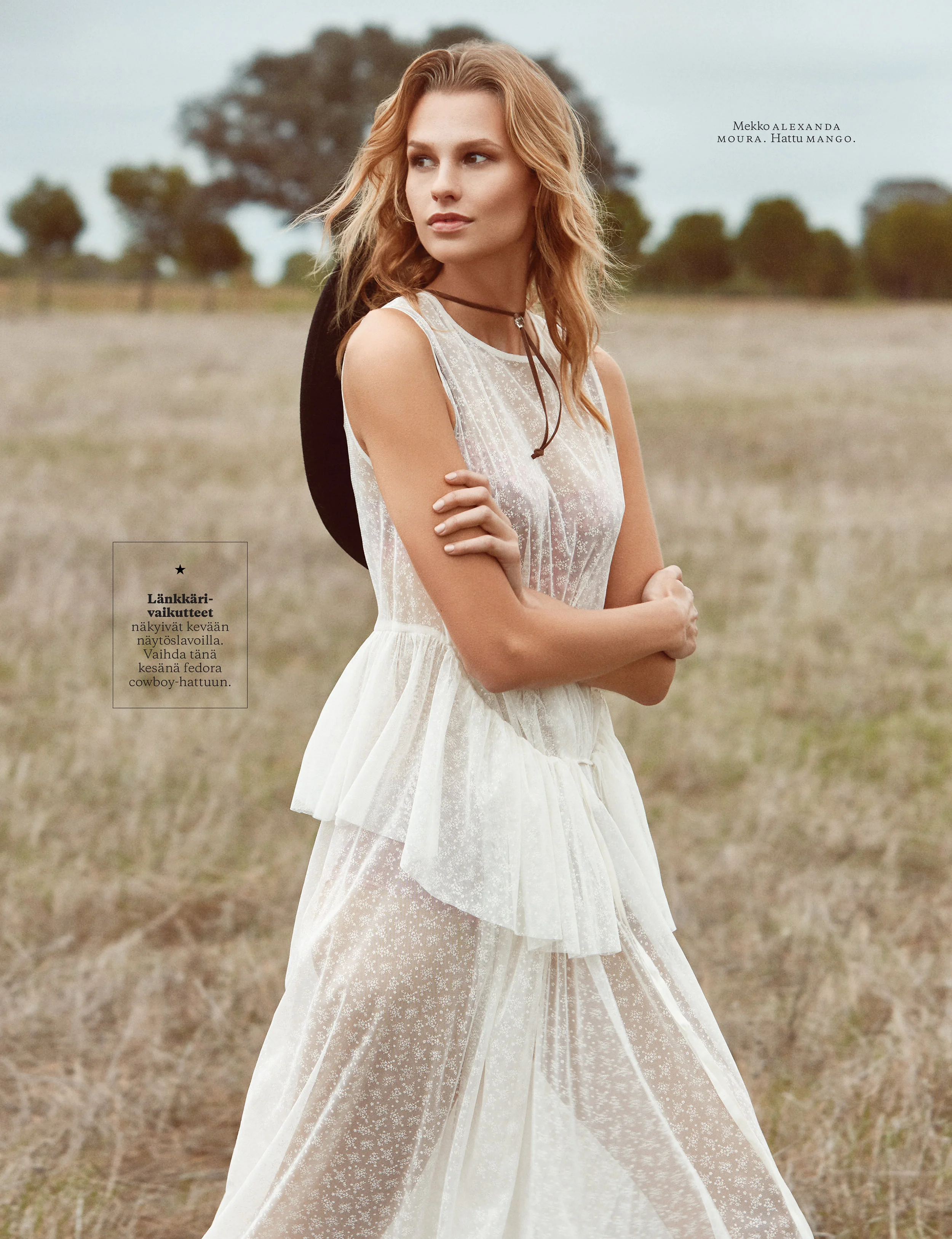 ELLE_Fin0618_02.jpg