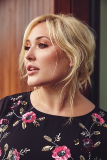 navabi_aw18_hayleyhasselhoff_look13_086.jpeg