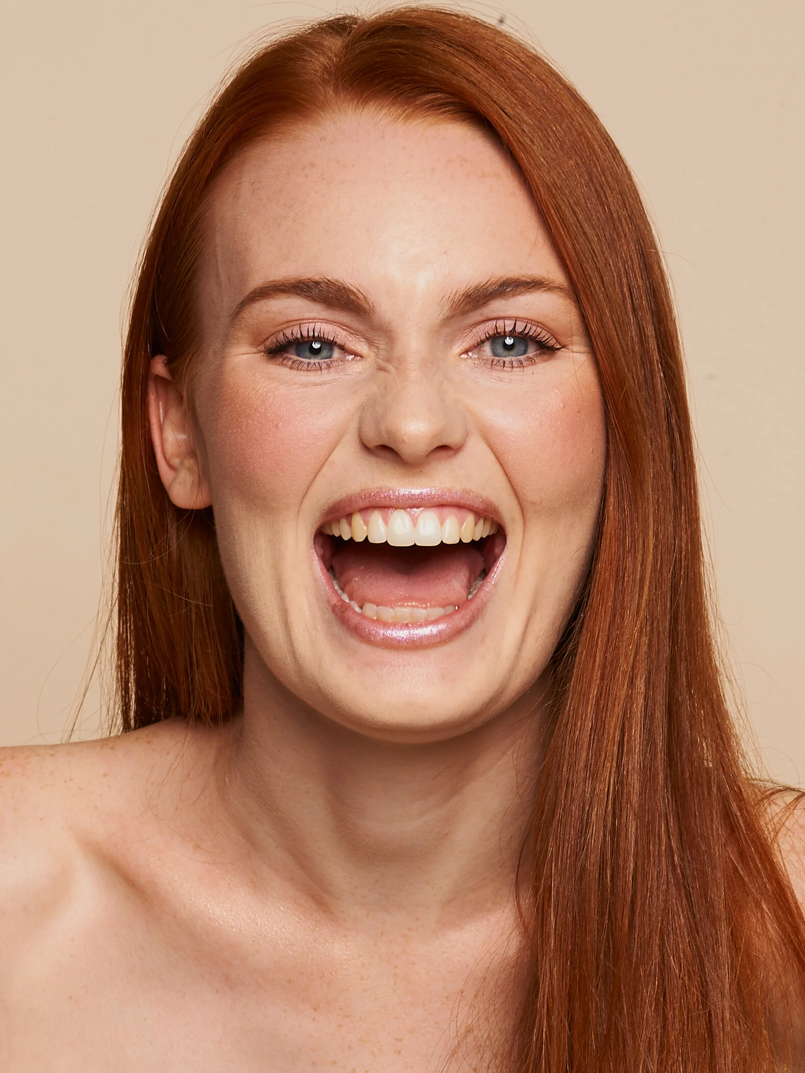SMASHBOX 40 SHADES1174.jpg