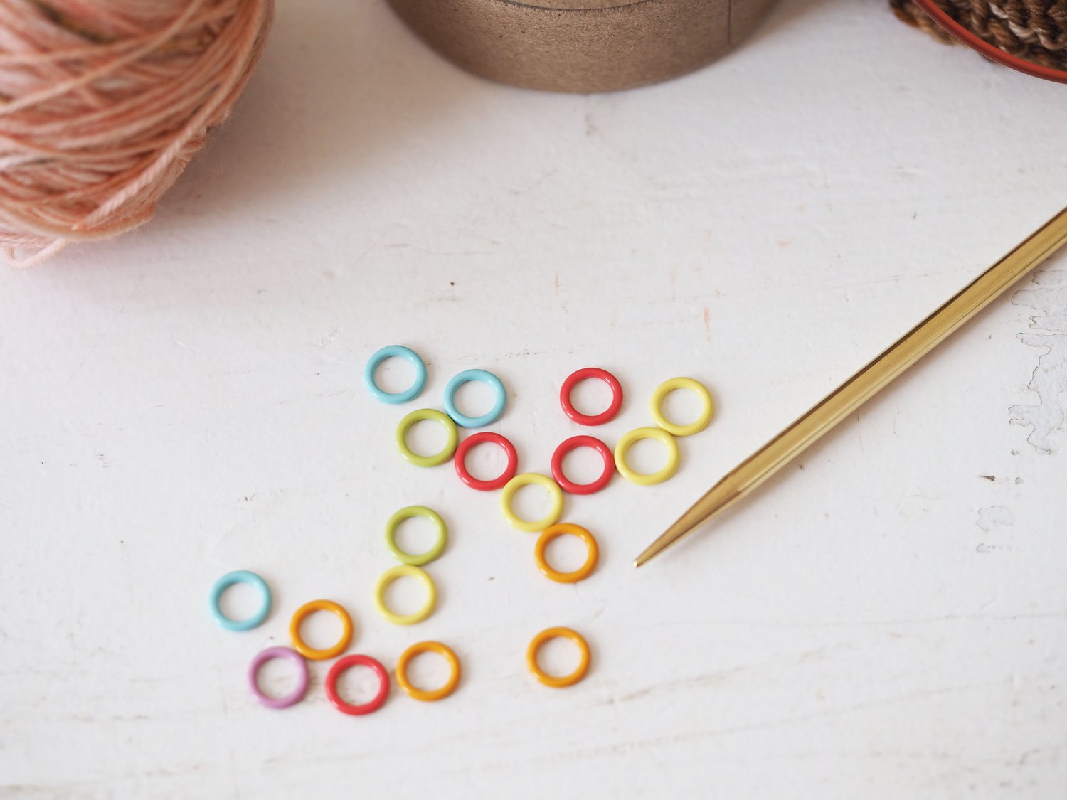 Cocoknits Small Colorful Stitch Ring Markers, 60 ct. – Wool and Company