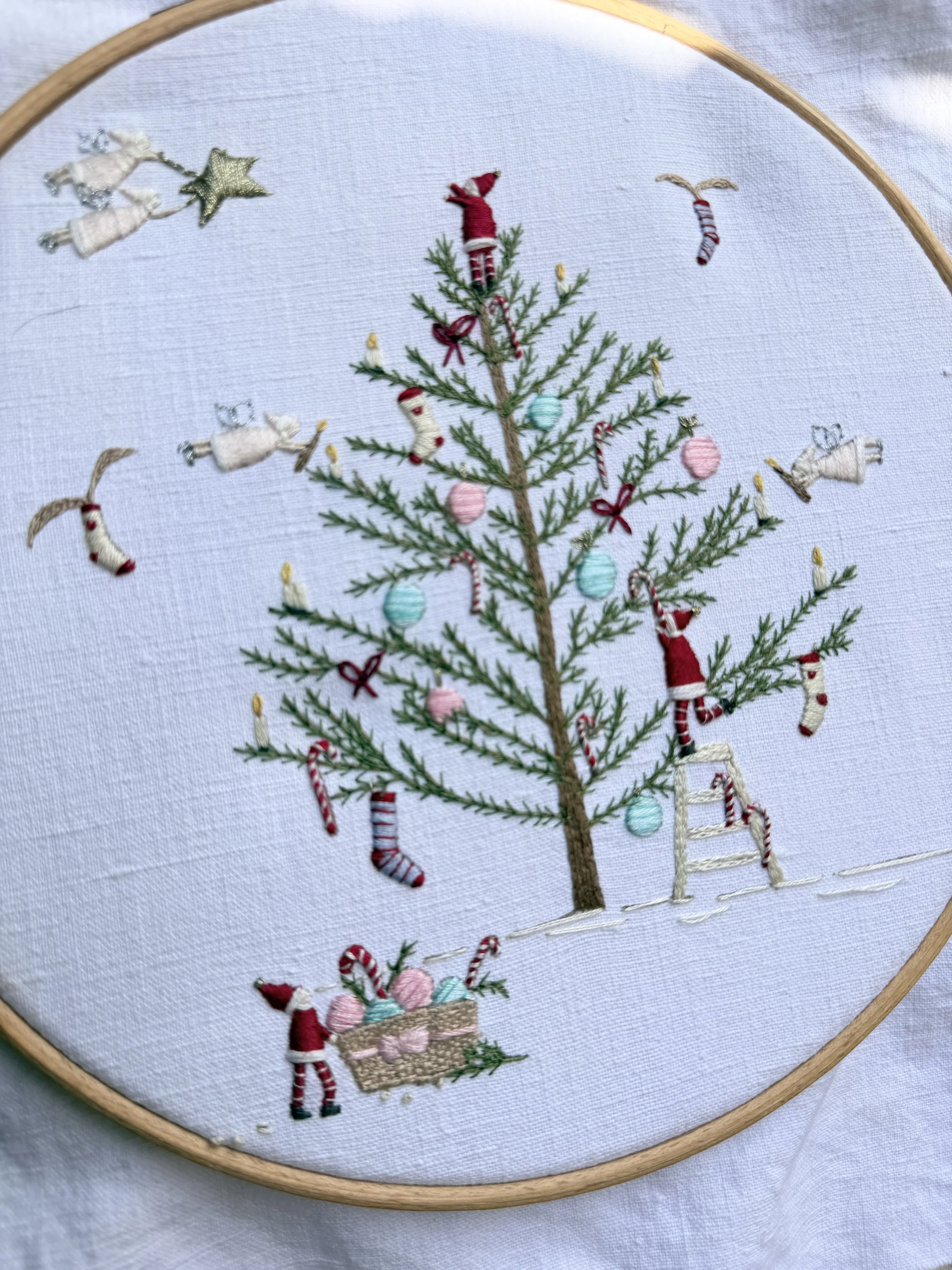 dressing the tree.jpg