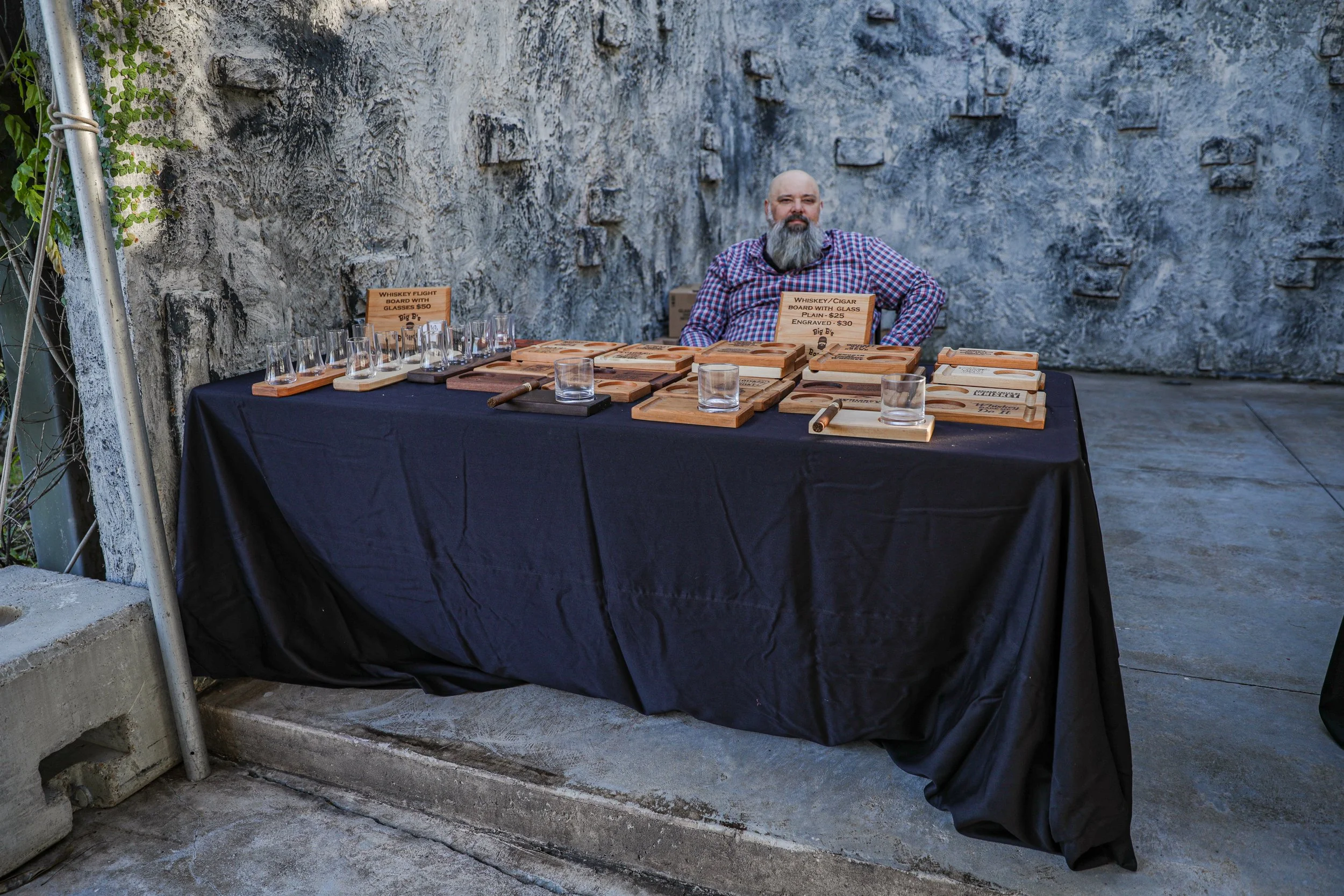 WoodenBoardBooth-2-7.jpg