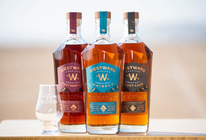 Westward-Whiskey-Portfolio_CREDIT_Aaron-Robinson-696x473-1.jpg