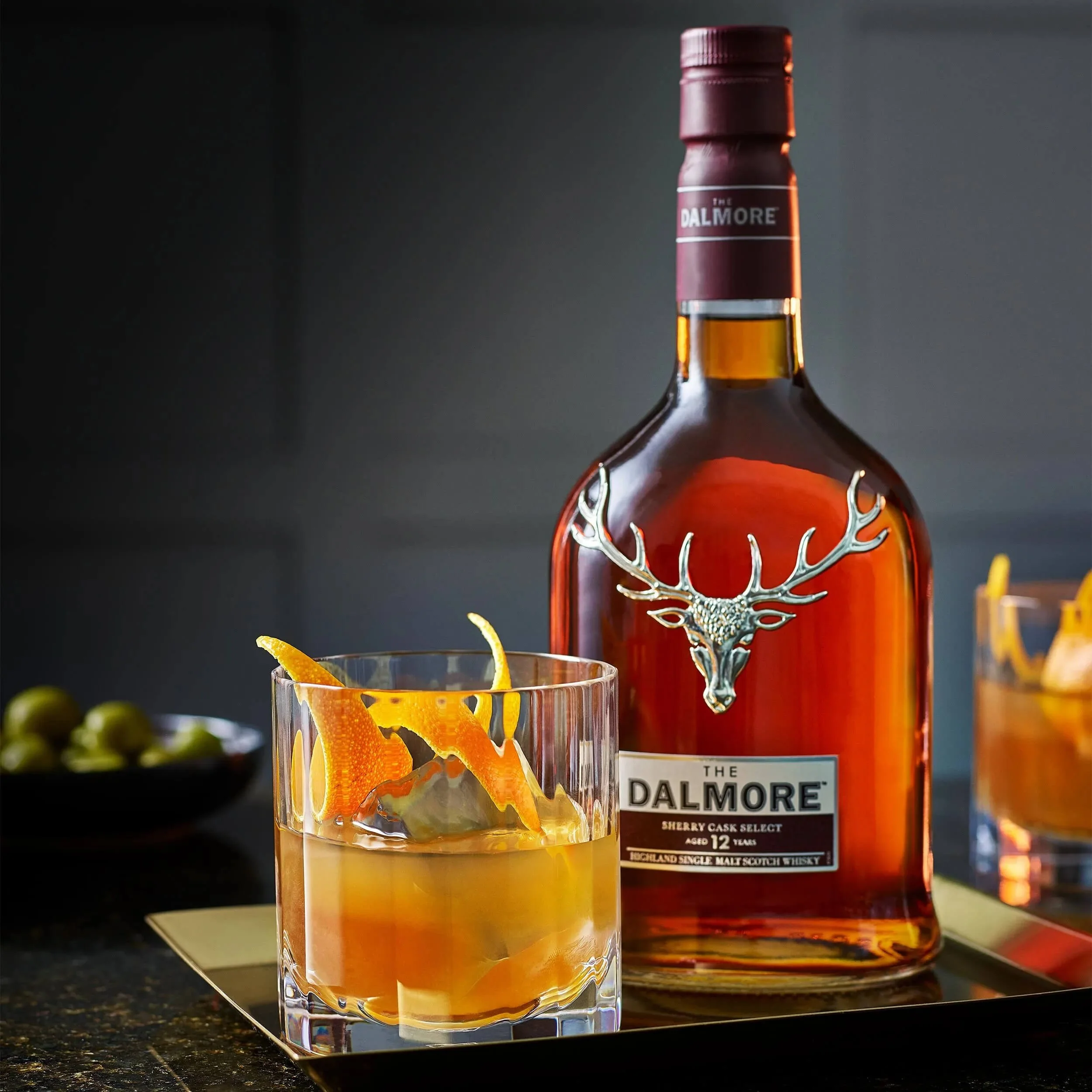 dalmore_12yo_sherrycaskselect_lifestyle-05-1.jpg