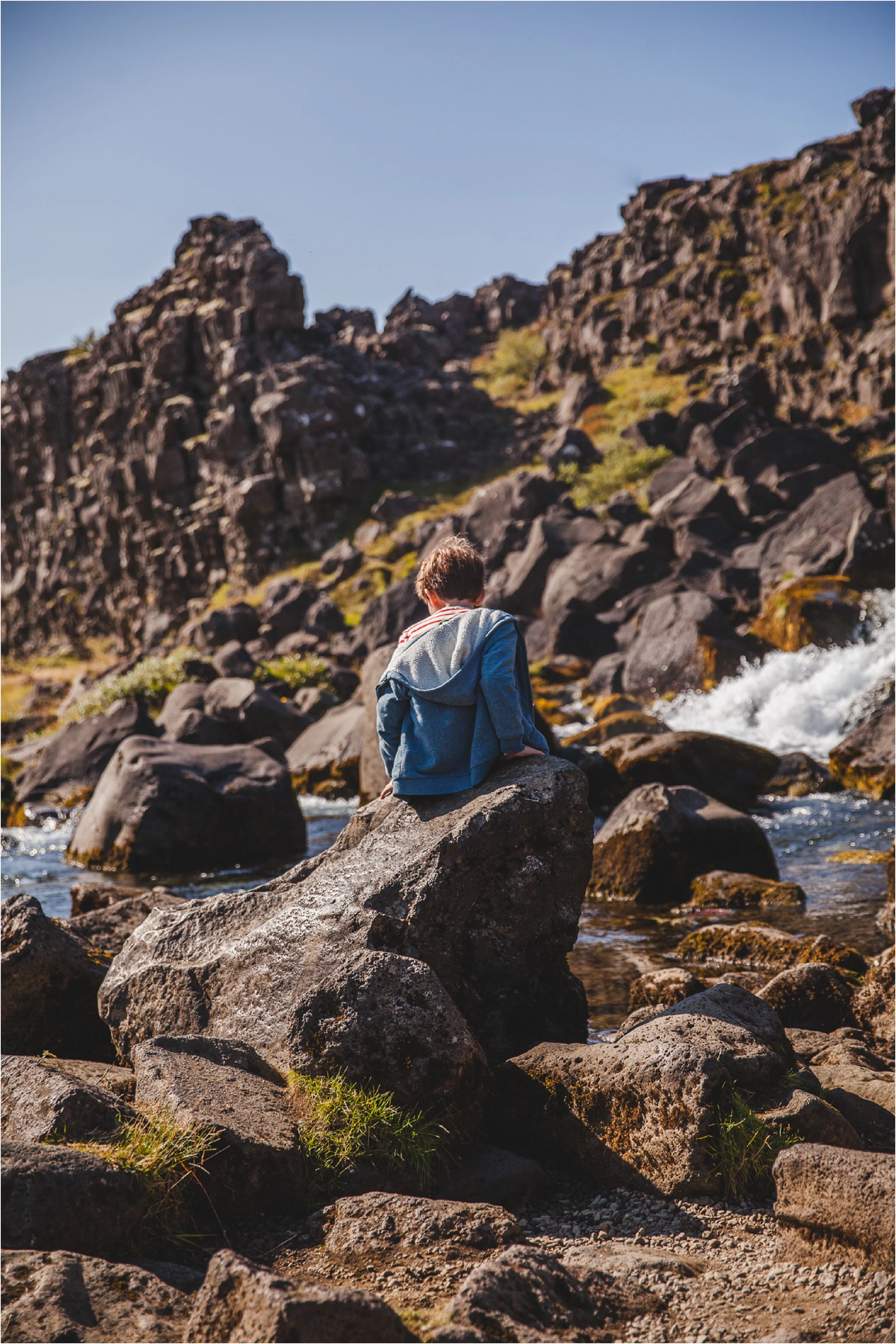 Iceland Vacation Summer, Elopement Photographer, Destination Wedding Photographer, Iceland Photographer, Iceland Elopement Photographer, Destination Wedding Photographer, Travel Wedding Photographer, Travelling Elopement Photographer, Danielle Salerno Photography, Seljalandsfoss