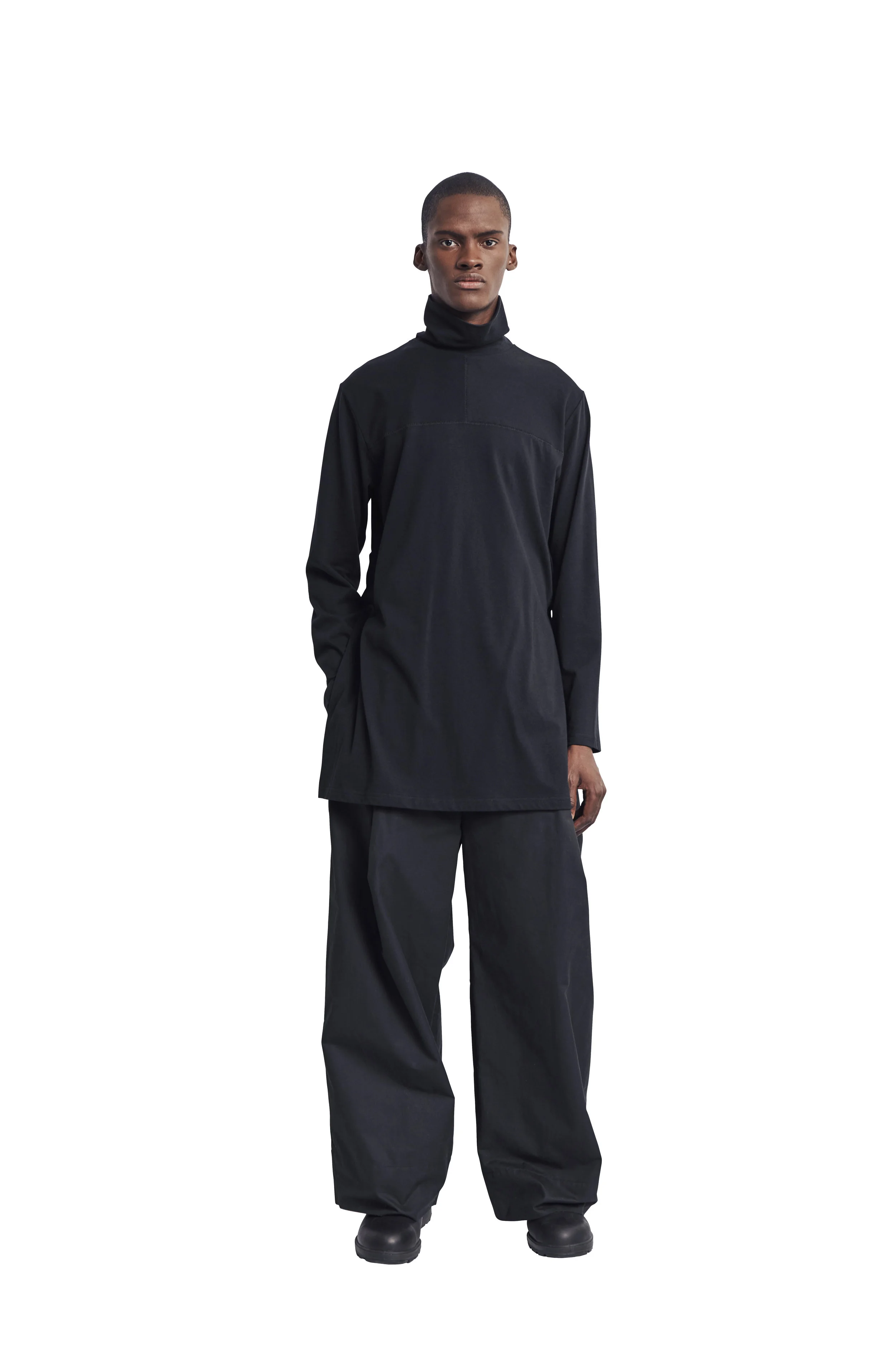CORE-OSCAR-TSHIRT-FRONT-M.jpg
