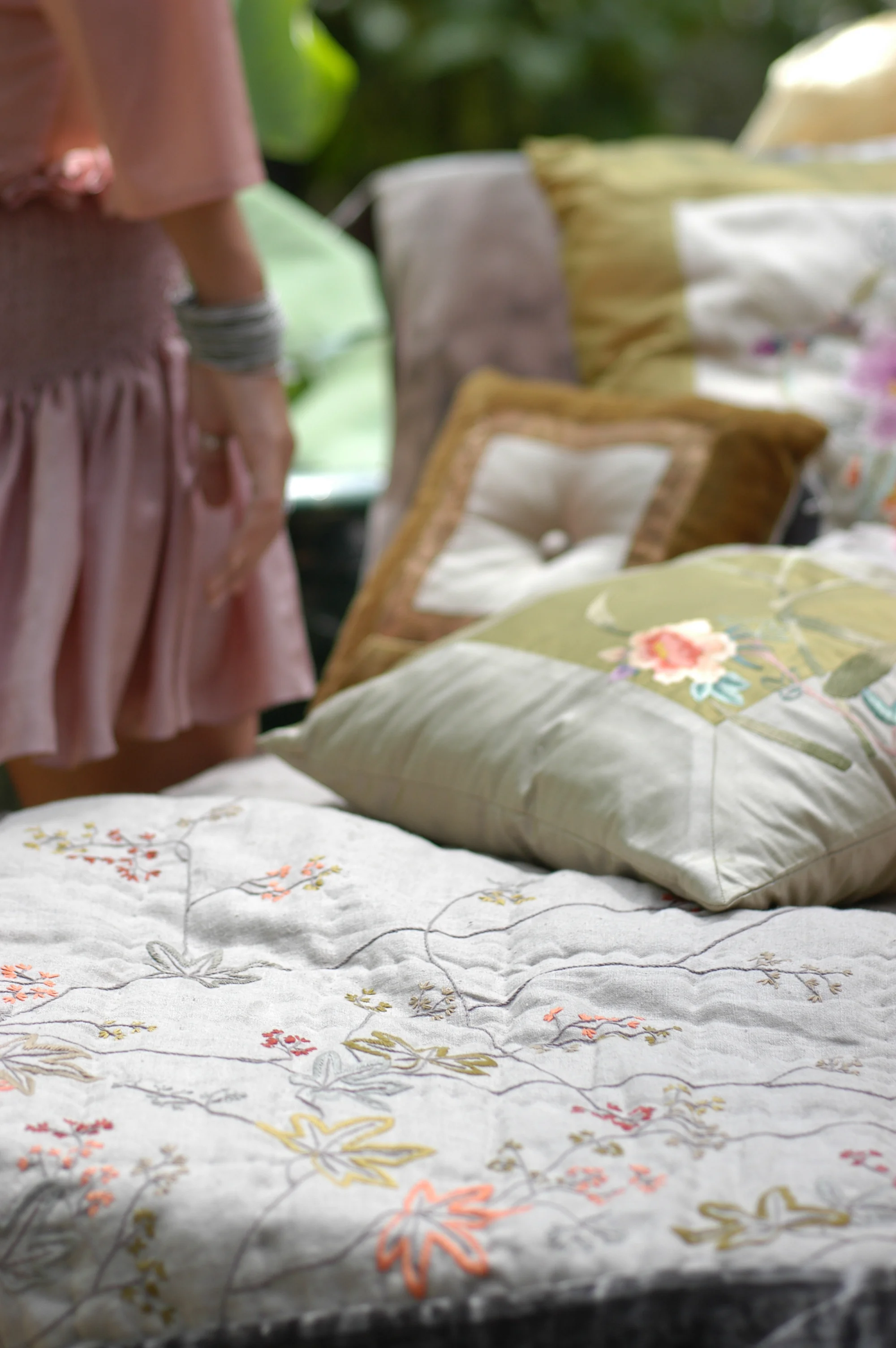 SOFT FURNISHING - photo Joss de Groot