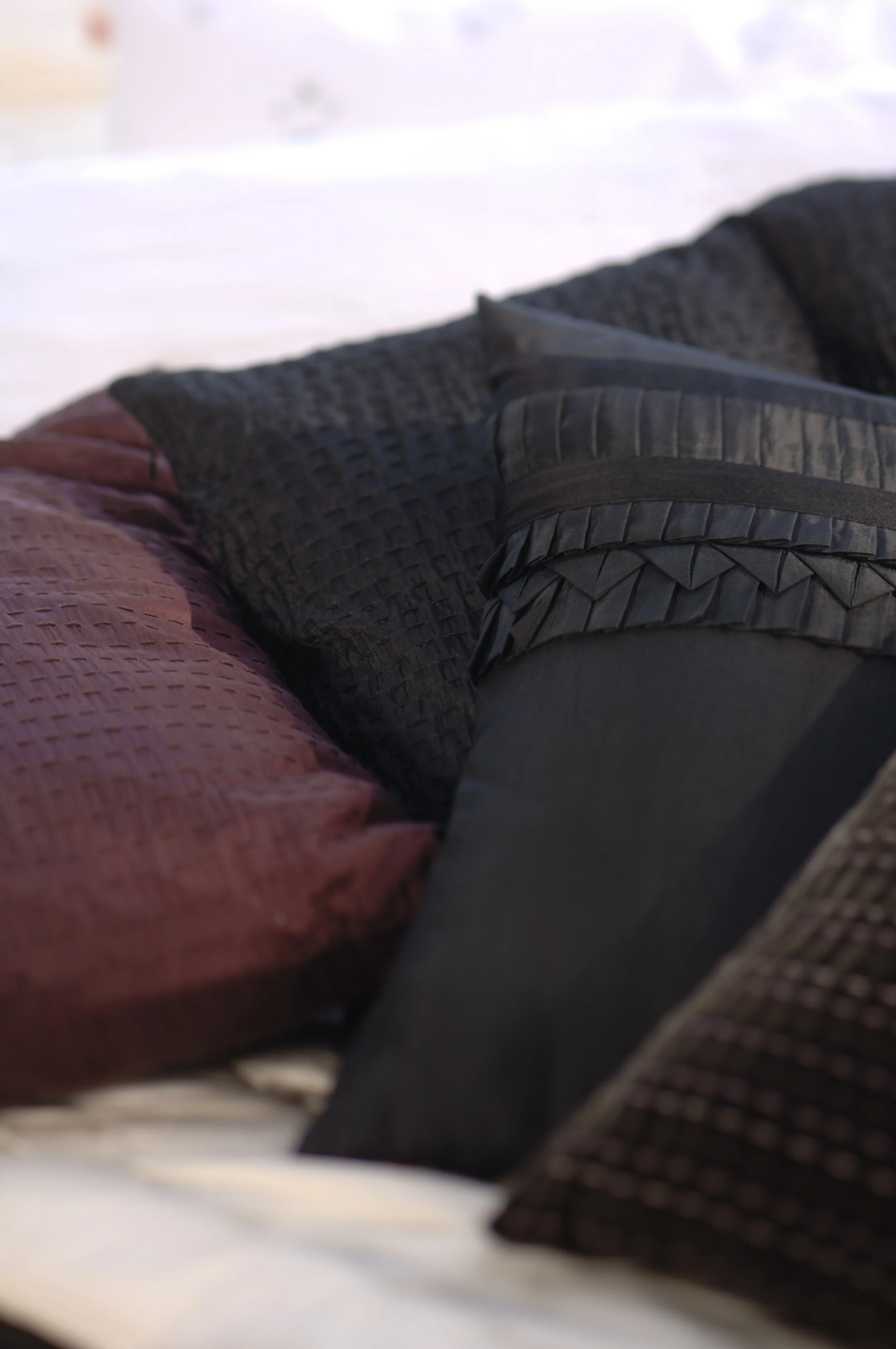 SOFT FURNISHING - photo Joss de Groot