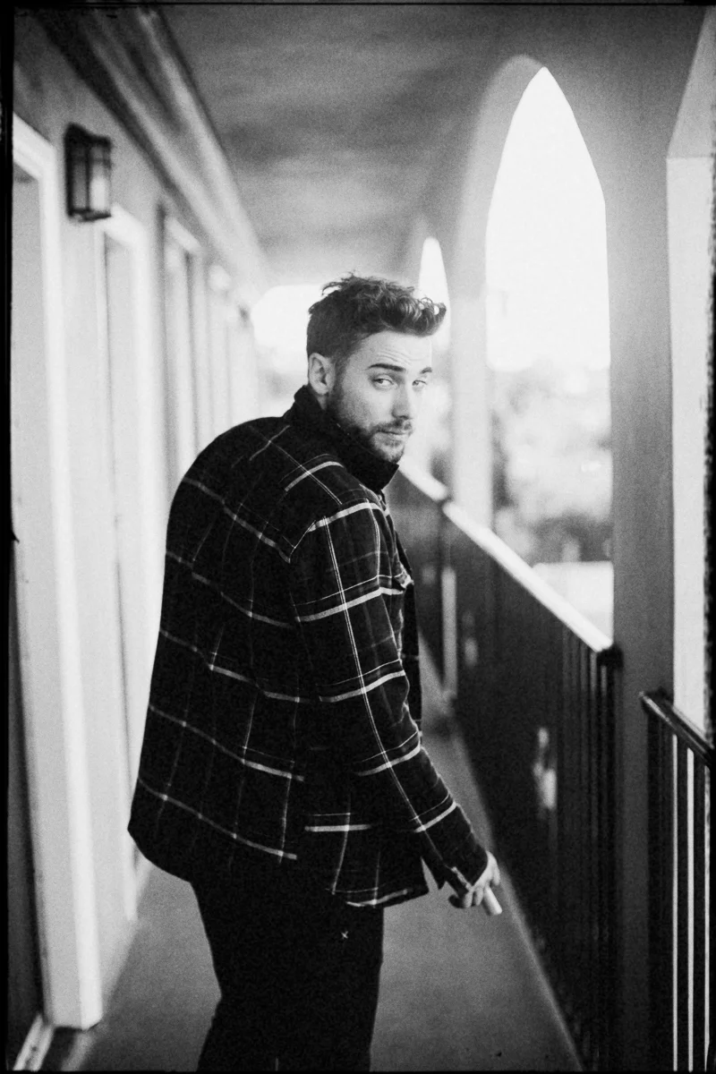 dustin milligan — F r a n k