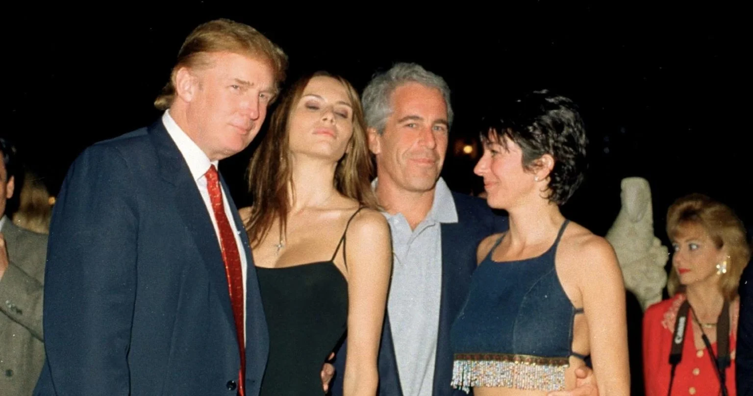Future Prez poses with Slovenian woman and sex trafficker Jeffrey Epstein at Mar-a-Lago. Good times!