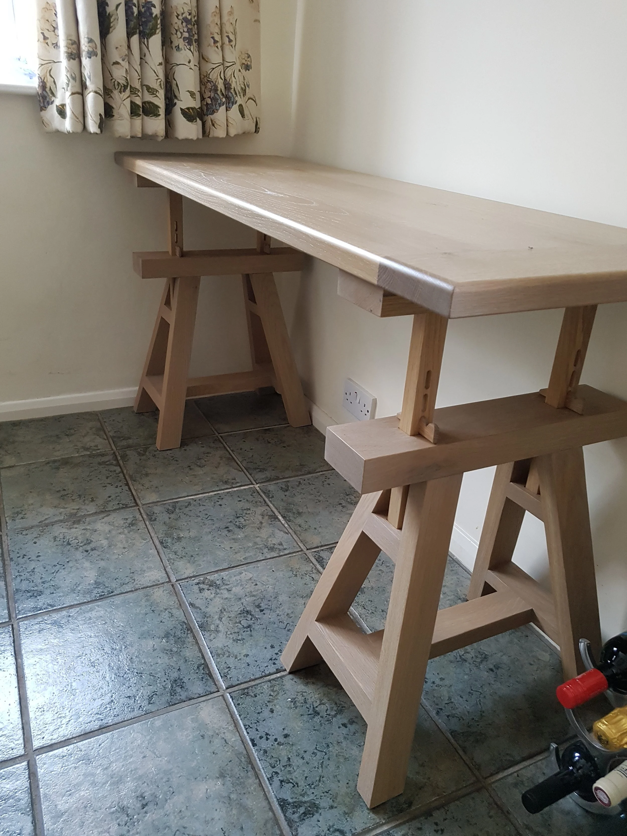 adjustable oak trestle table.jpg