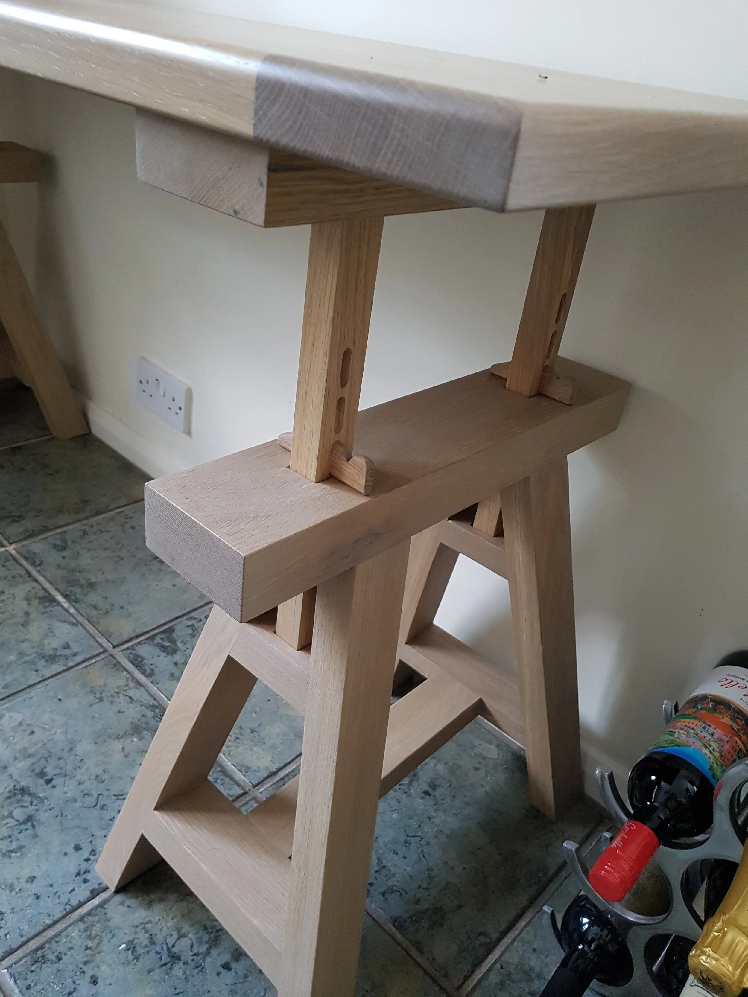 adjustable trestle table.jpg