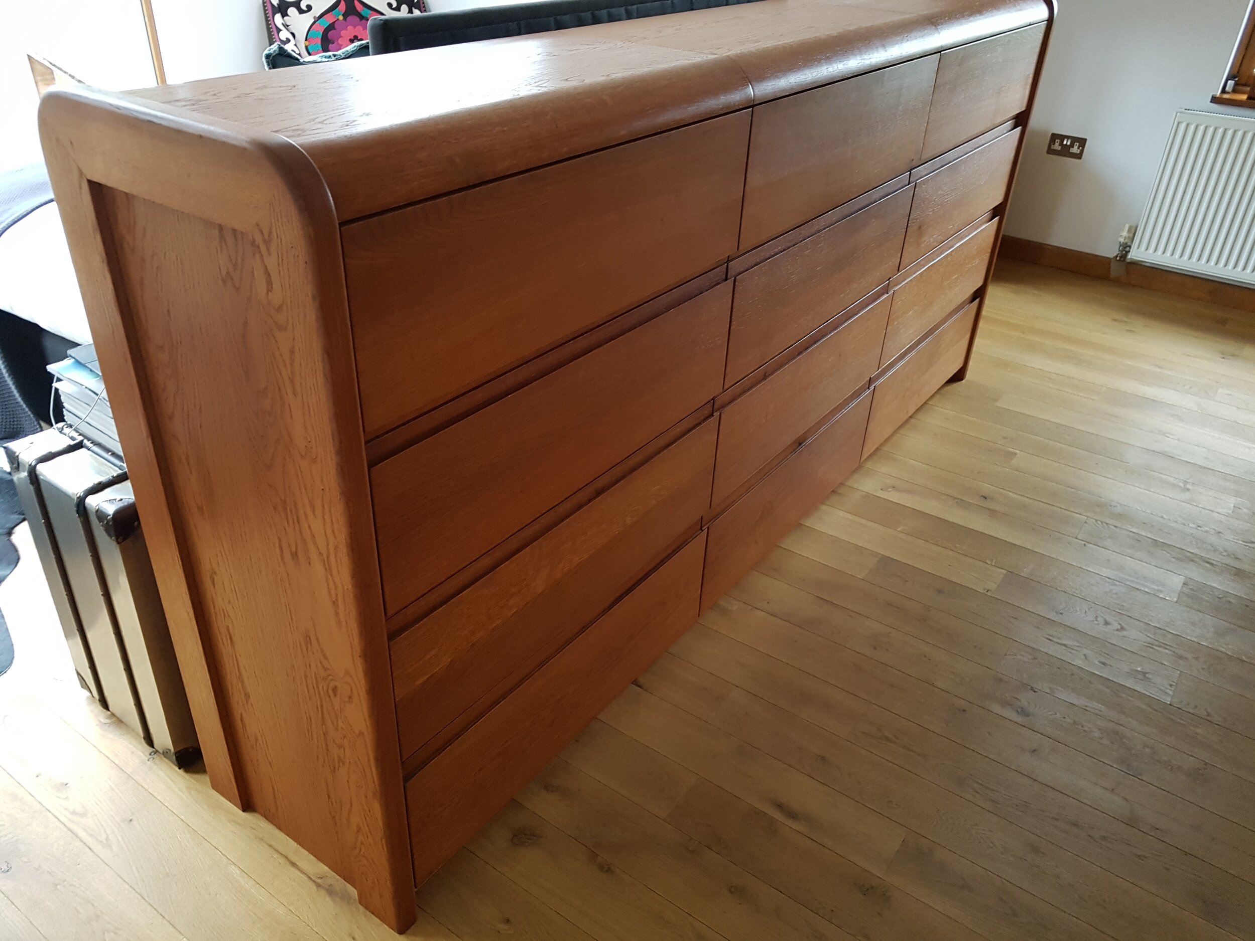 curved oak bedroom drawers.jpg