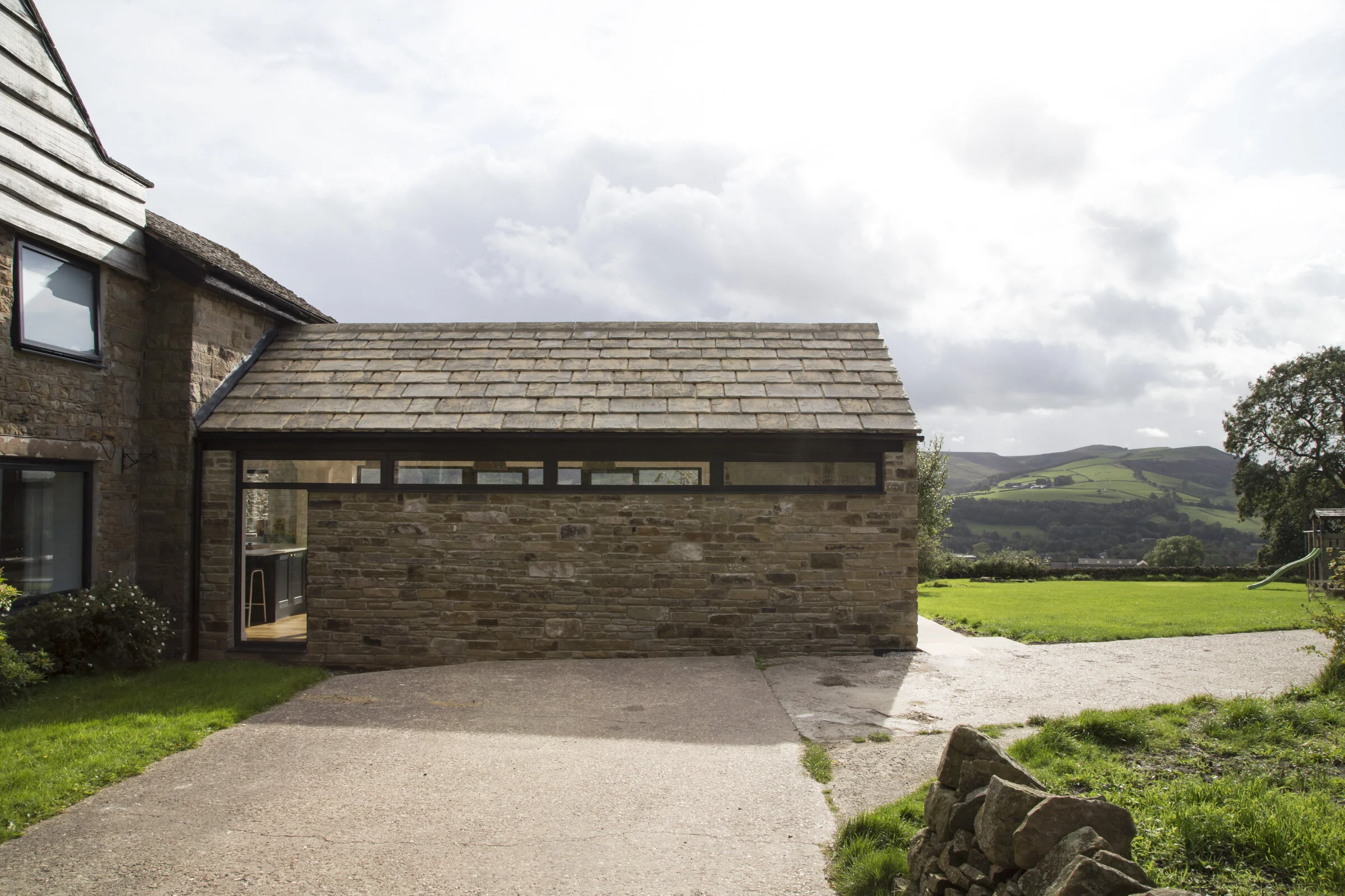 Mountain-Bikers-House-Wyn-Hill-Peak-District-SJW-Architects-5121.jpg