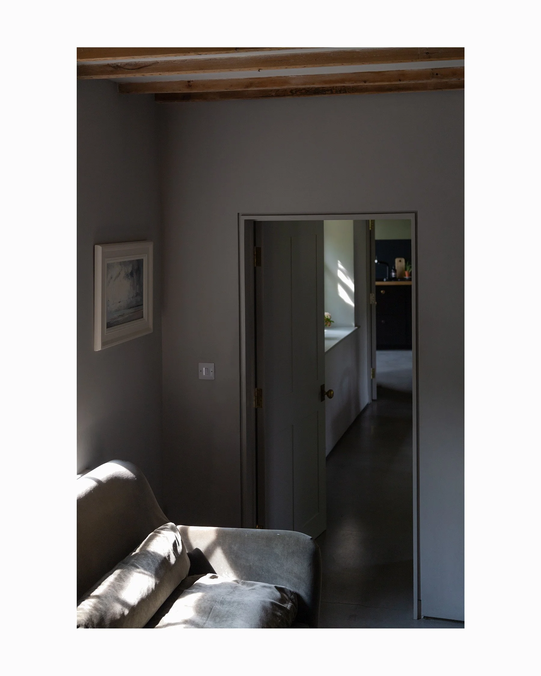 gritstone-cottage-extension-peak-district-shadow-gap.jpg