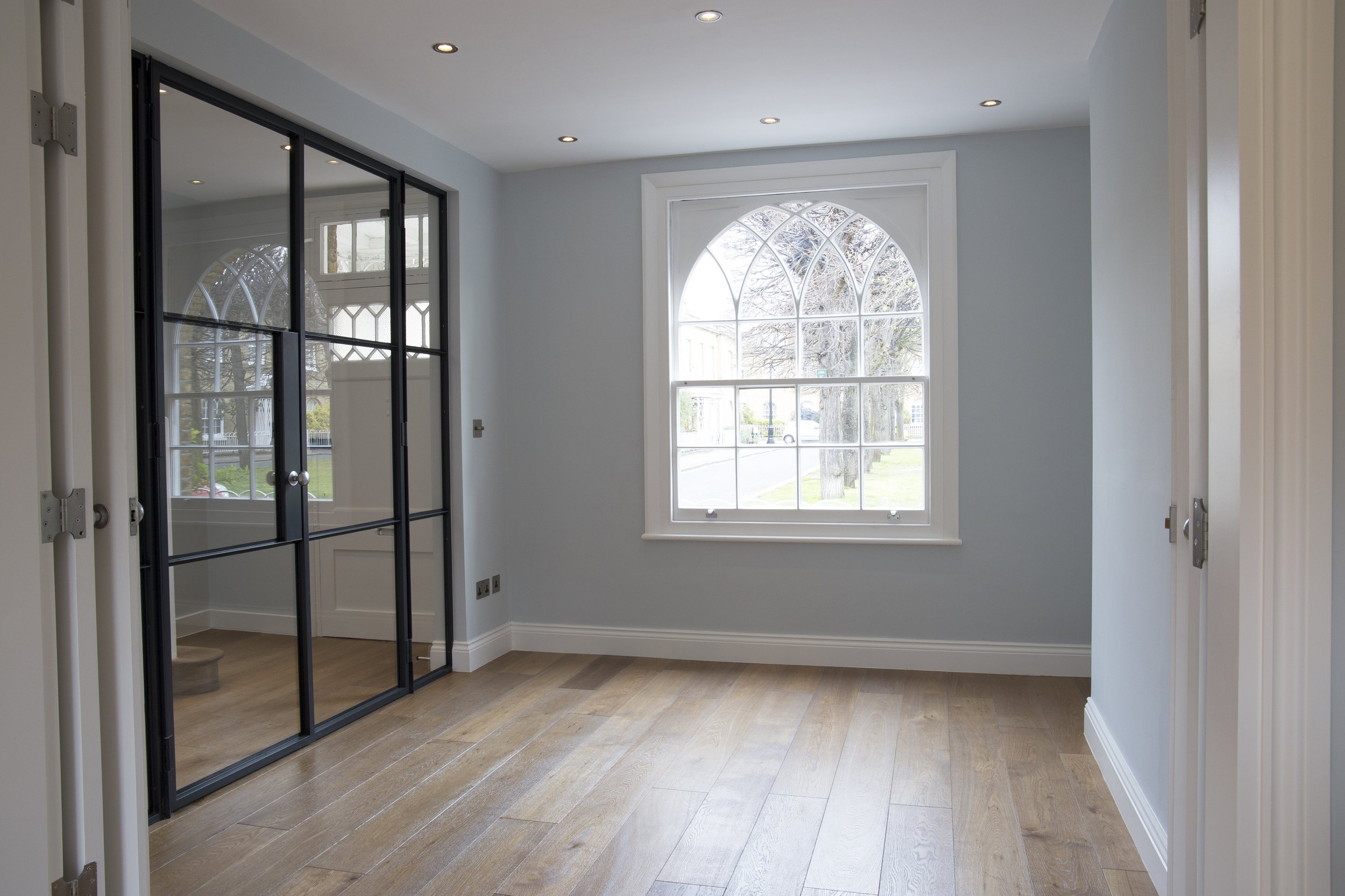 residential-refurbishment-Courtenay-Square-London_reception.jpg