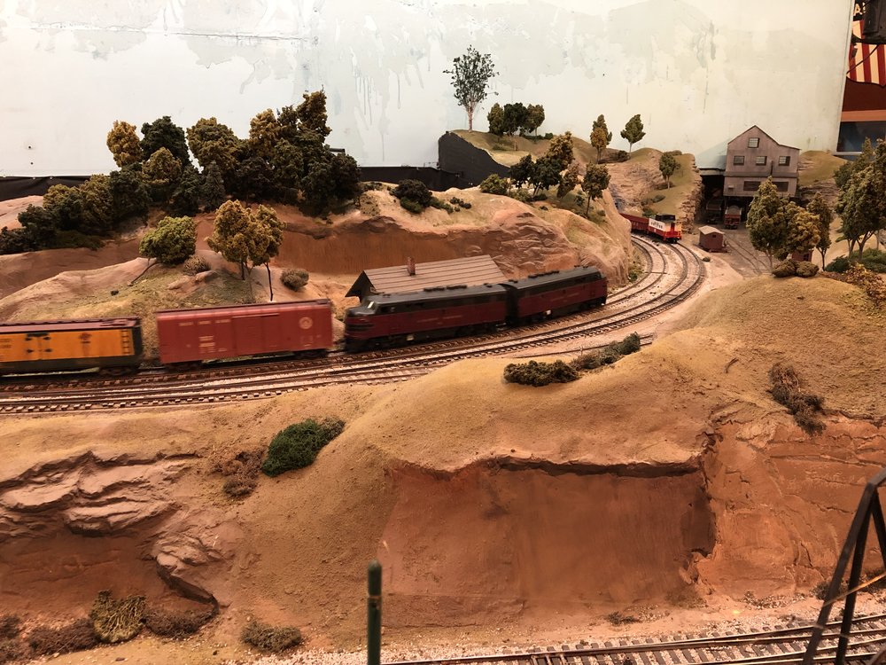 O Scale