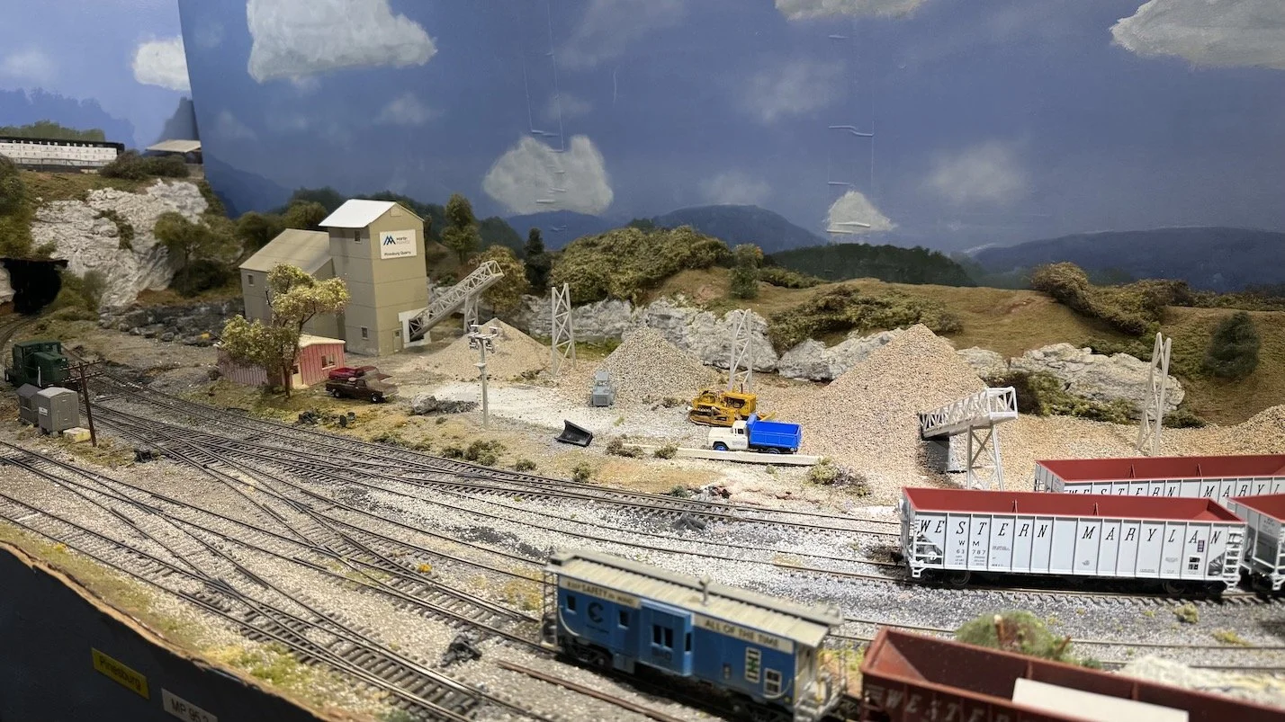 Mainline_6336.jpeg