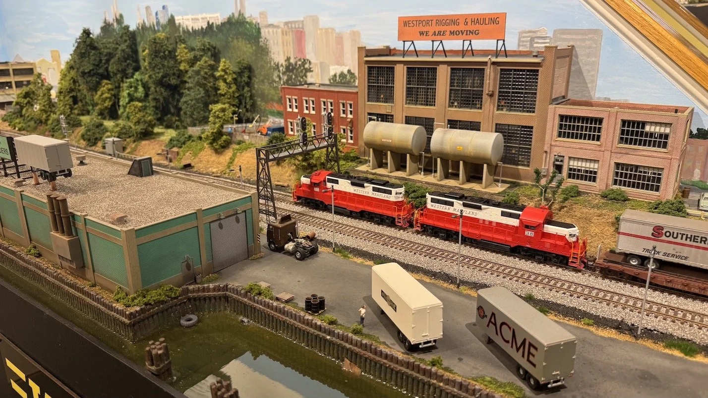 Mainline_6396.jpeg