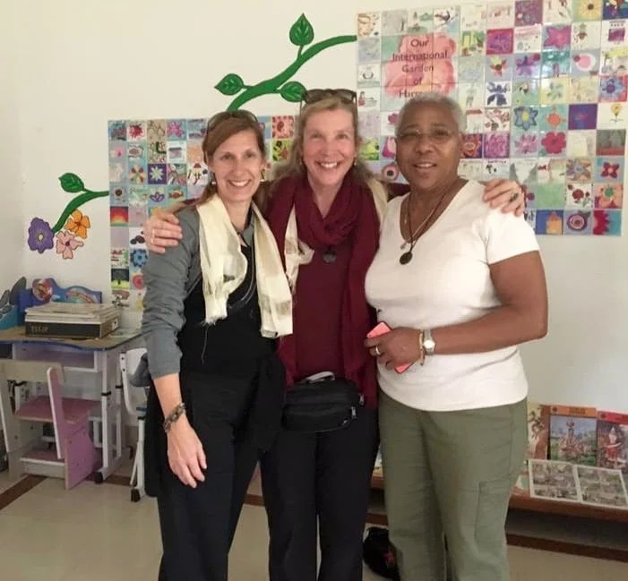Donna, Cornelia and Debra
