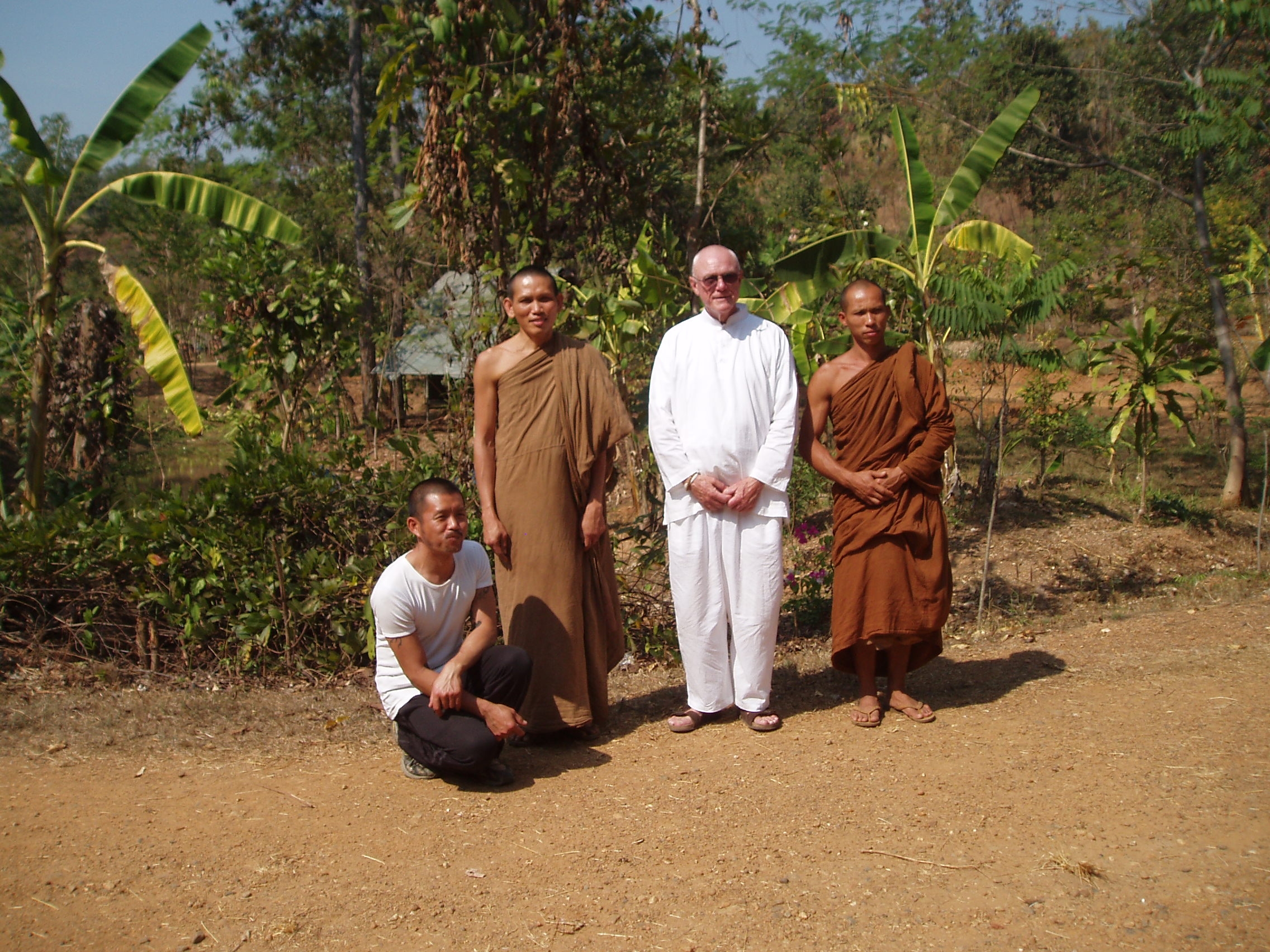 Sivali and Boem with monks.JPG