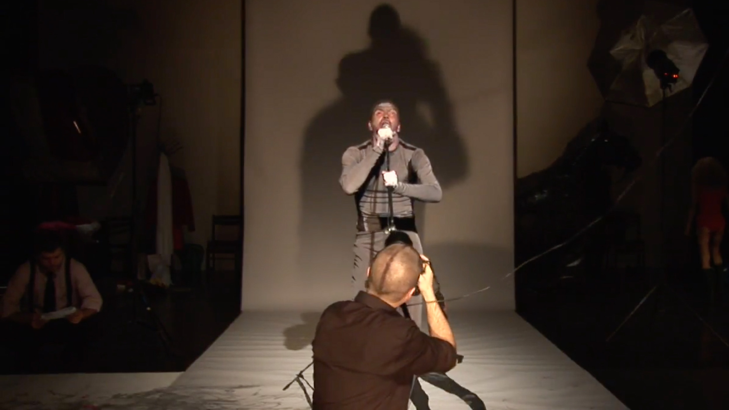 gergye_onstage_deephoto_WEB_002.jpg