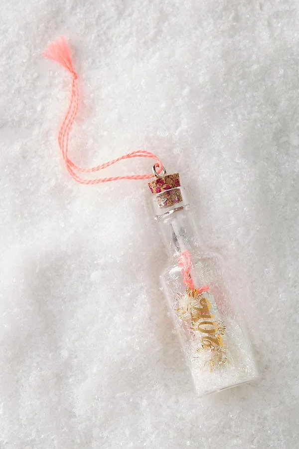 message+in+a+bottle+ornament.jpg