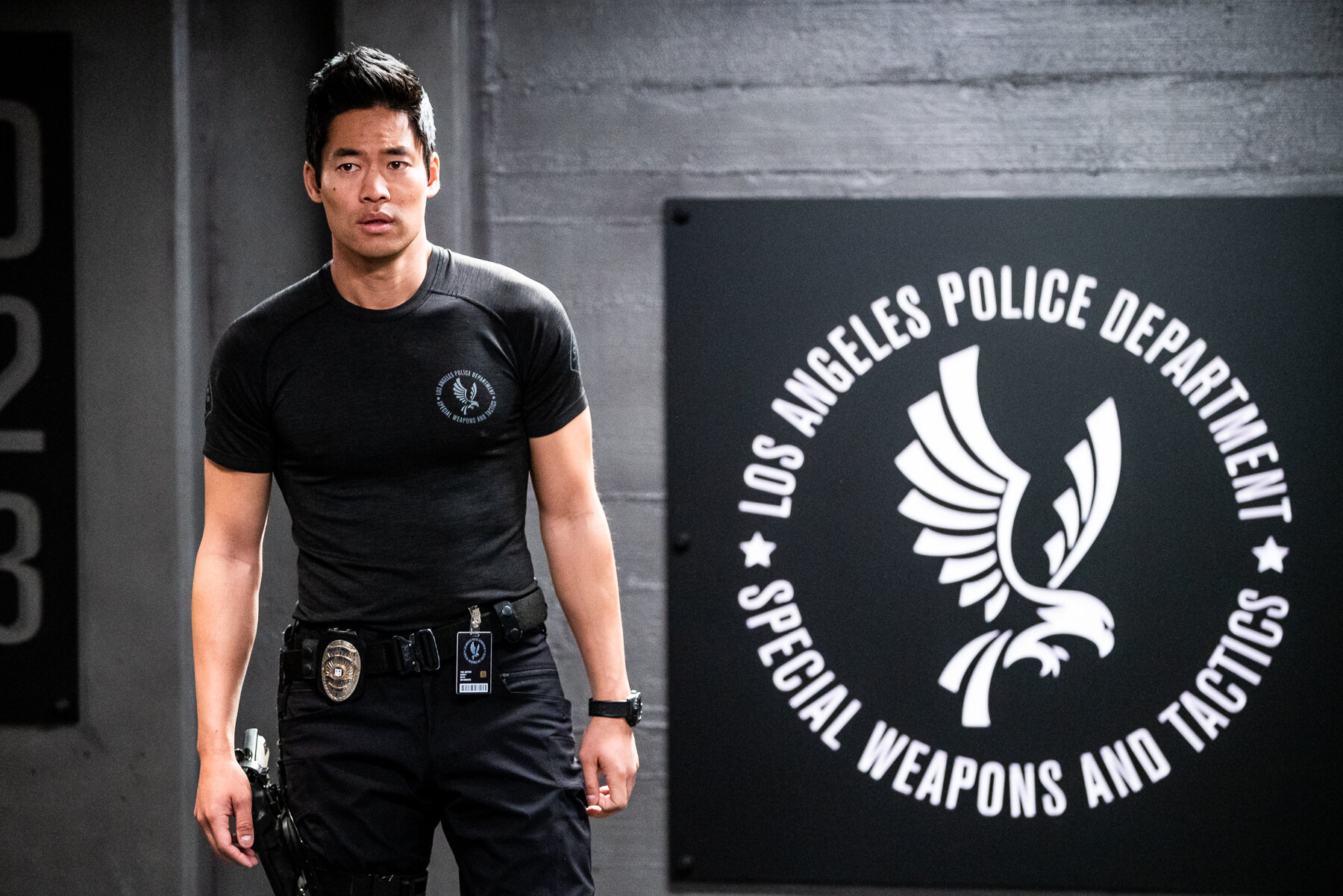 SWAT_S3_EP319_DAVID-4.jpg