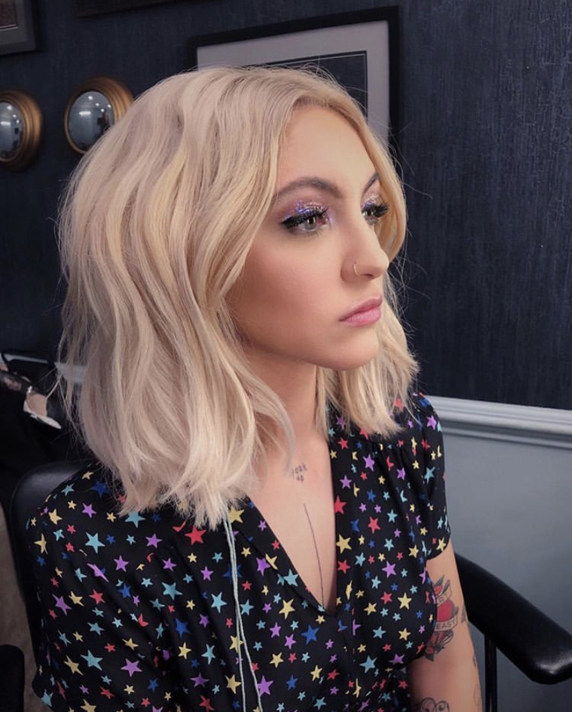 JULIA MICHAELS