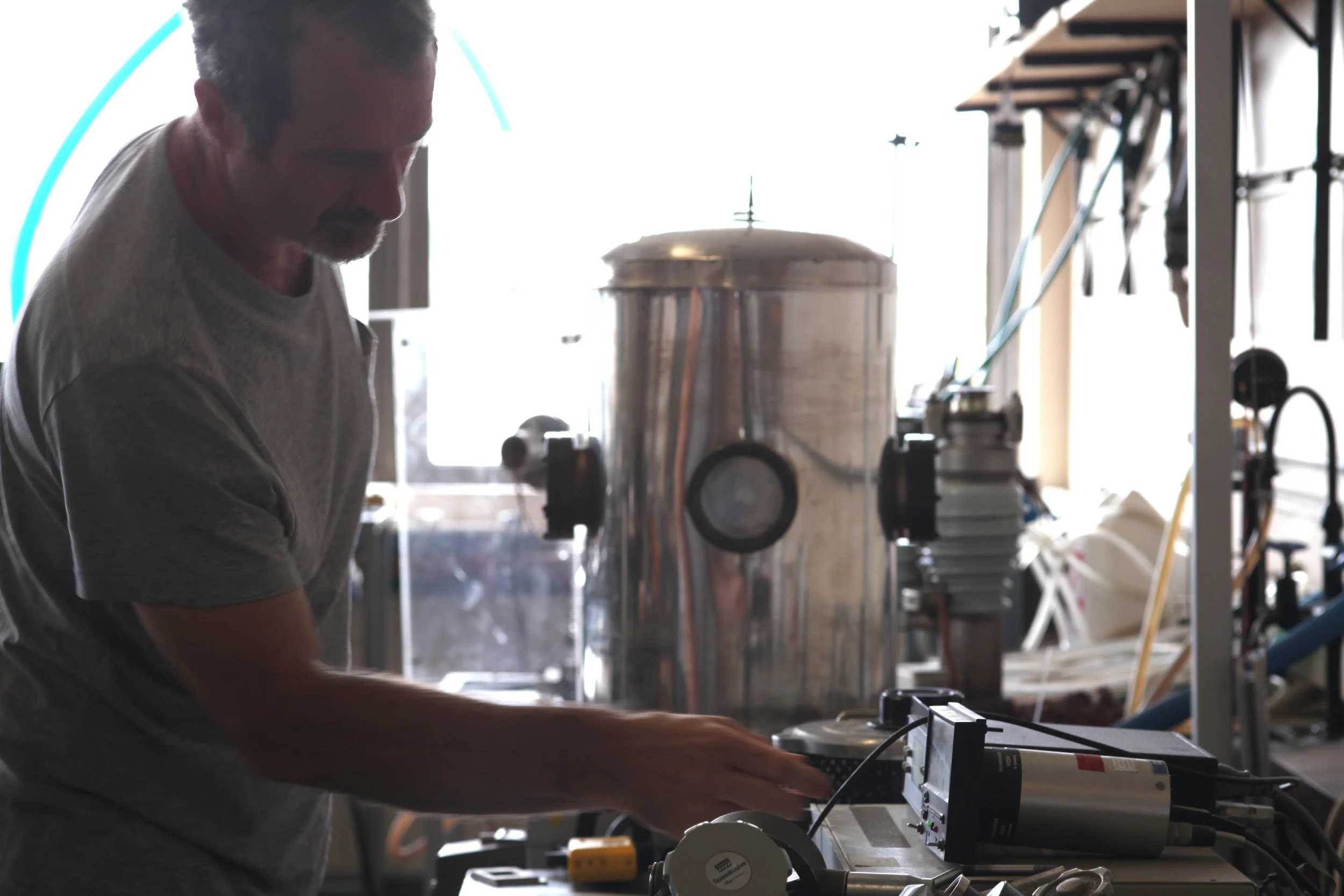  Tom McCormac, &nbsp;Lecturer School Of Physics UCD.  Vacuum silver mirror coating perspex&nbsp; 