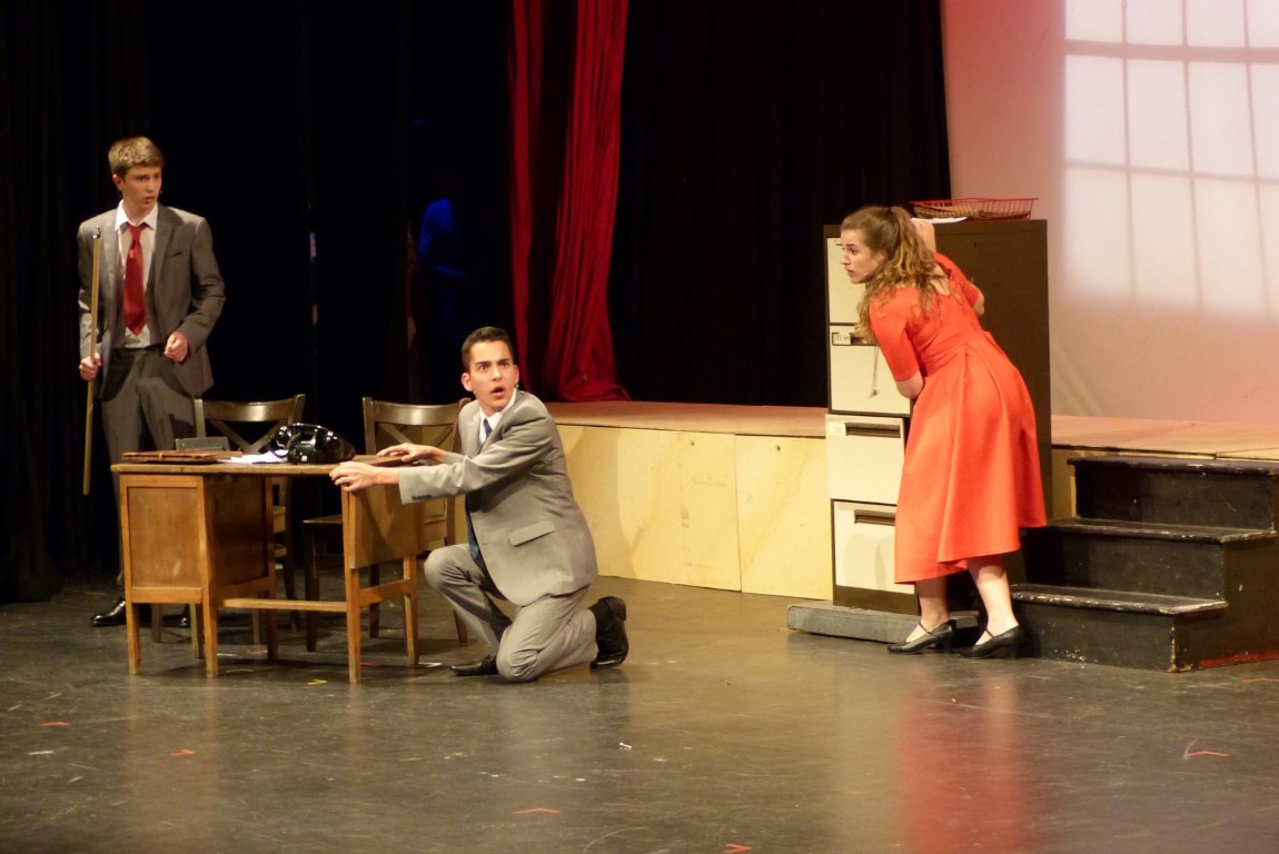 phoenix-youth-theatre-pajama-game-2014-office-comedy-scene.jpg