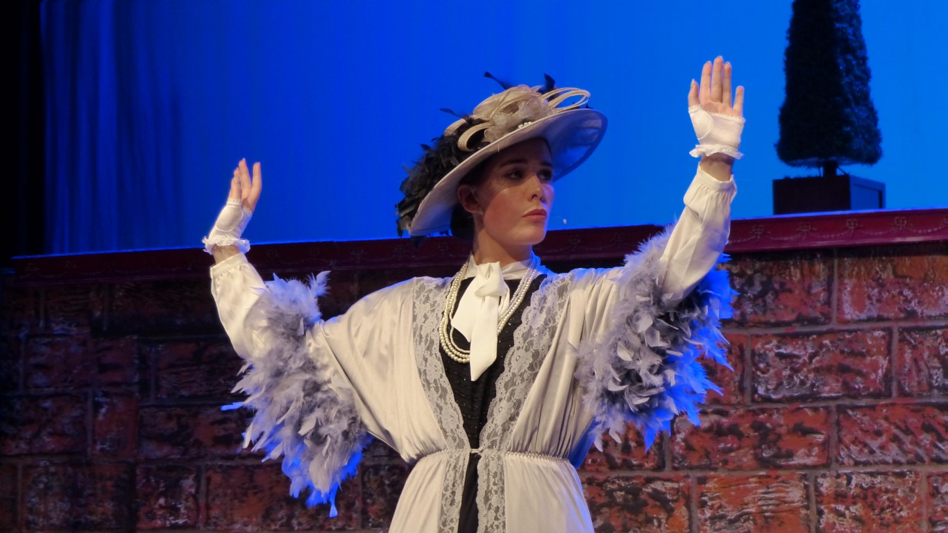 phoenix-youth-theatre-2018-my-fair-lady-glamorous-ascot-gavotte-costume.jpg