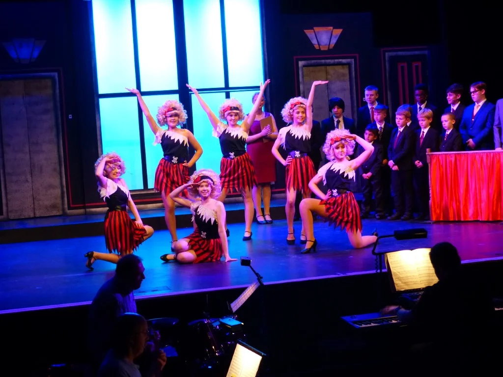 phoenix-youth-theatre-how-to-succeed-2019-showgirl-chorus-company-party.jpg