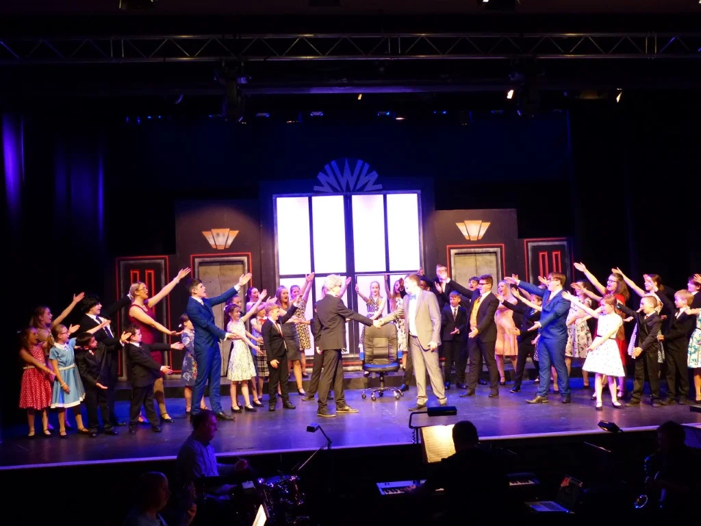 phoenix-youth-theatre-how-to-succeed-2019-finale-full-cast-bow.jpg