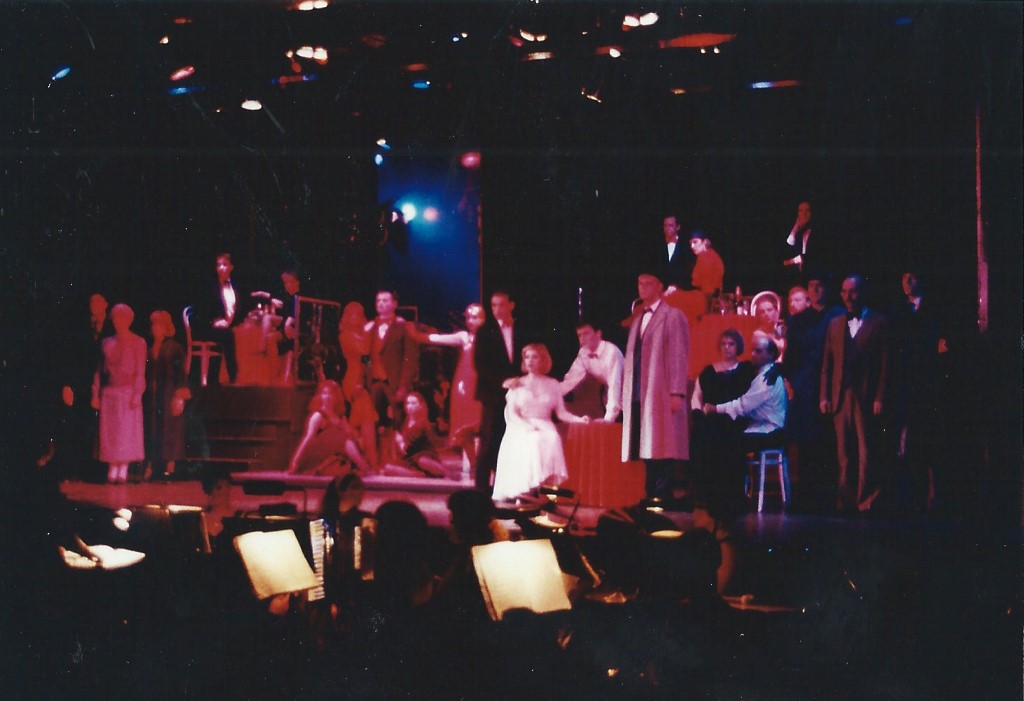 phoenix-theatre-1991-cabaret-company-finale-tableau.jpg