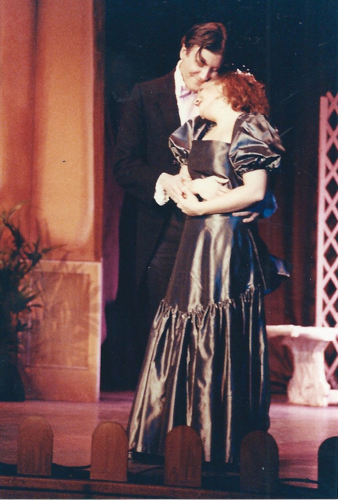 phoenix-theatre-1992-old-time-music-hall-romantic-duet-victorian-costume.jpg