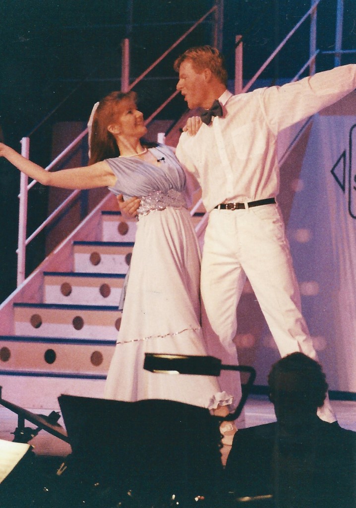 phoenix-theatre-1992-anything-goes-romantic-dance-duet-on-deck.jpg
