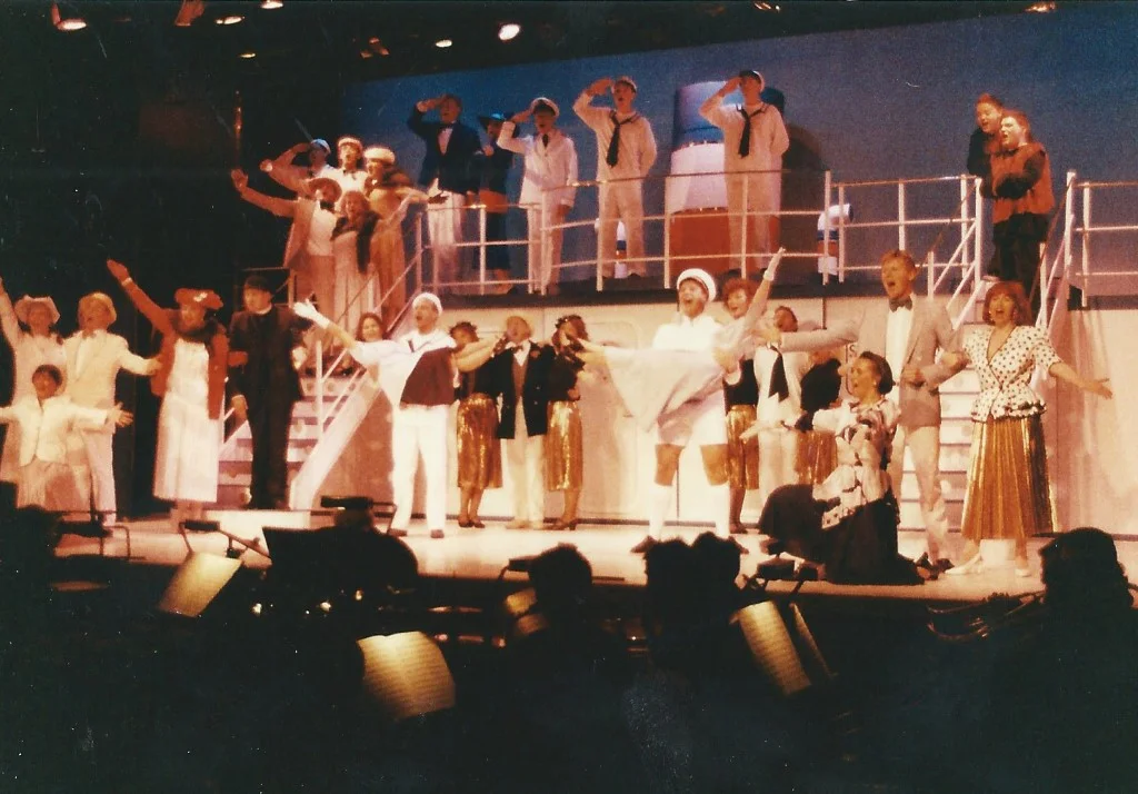 phoenix-theatre-1992-anything-goes-big-finale-ensemble-ship.jpg