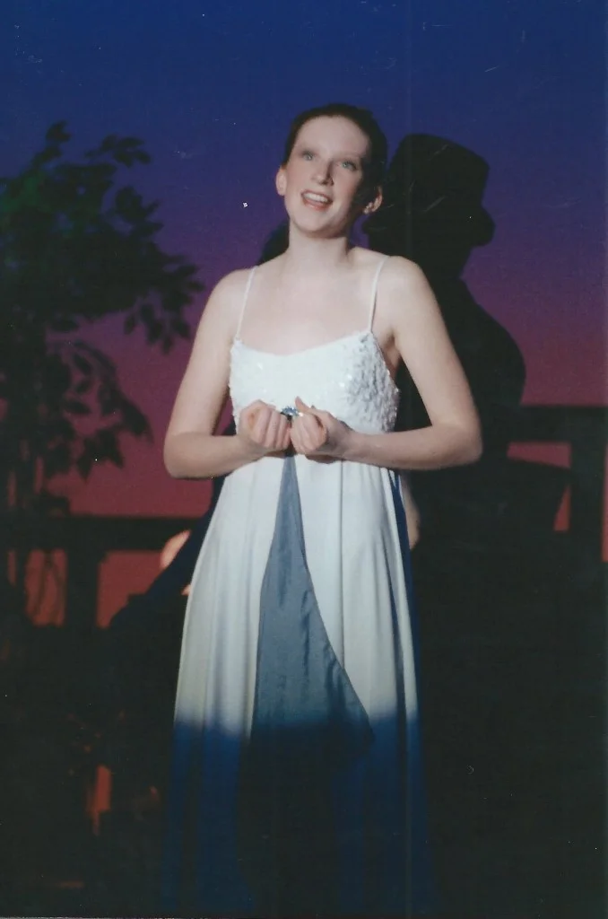 phoenix-theatre-cole-1998-white-gown-solo.jpg