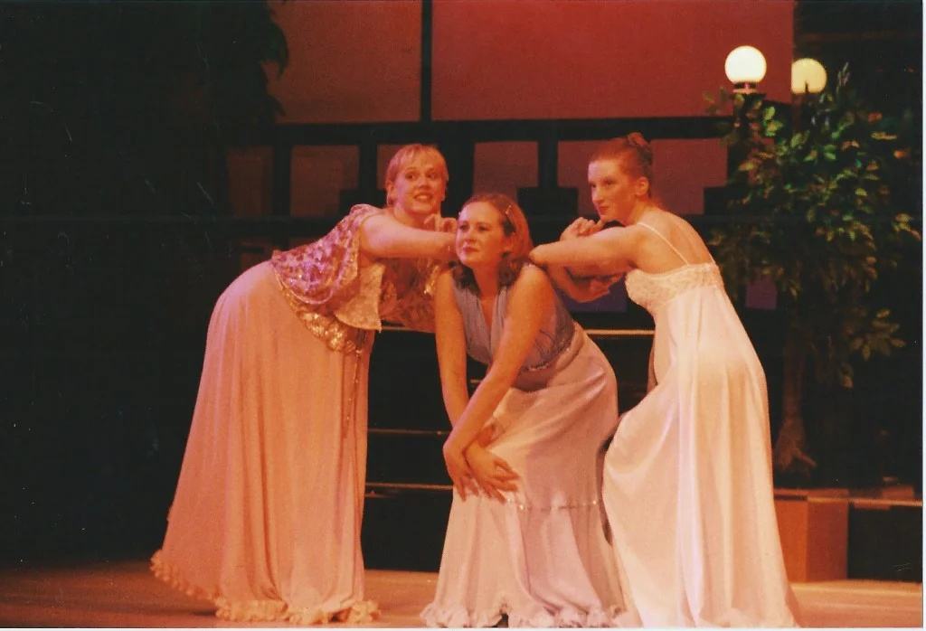 phoenix-theatre-1998-cole-three-ladies-ballads.jpg