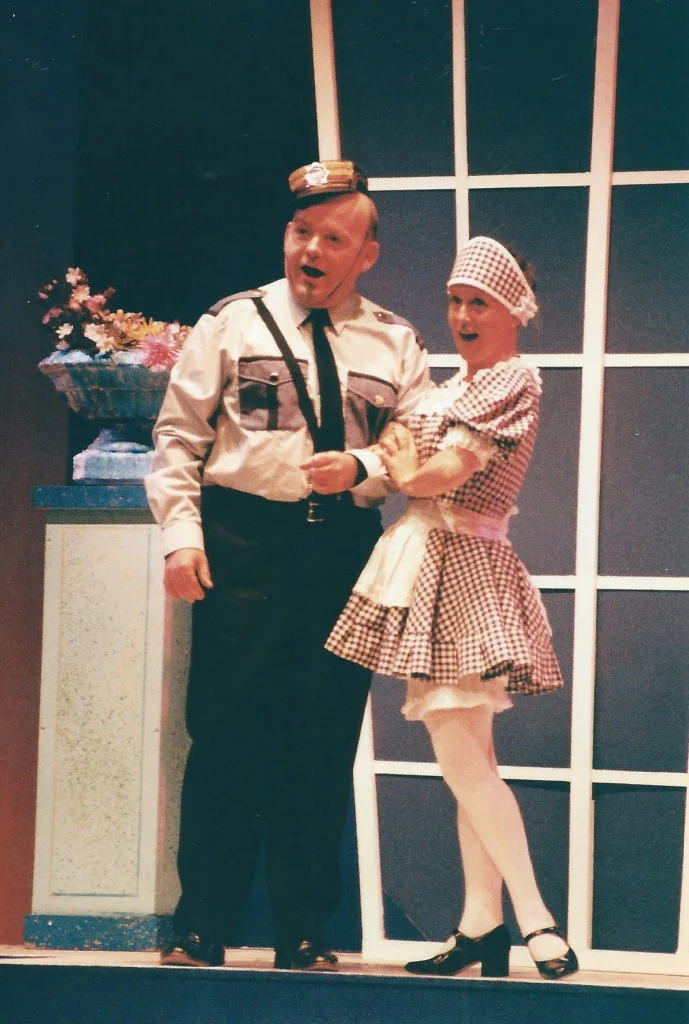 phoenix-theatre-the-boy-friend-1999-policeman-duet.jpg