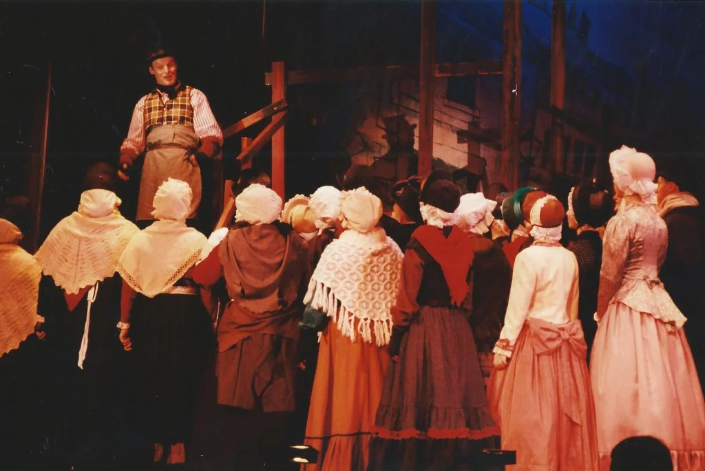 phoenix-theatre-1999-scrooge-market-crowd-street-seller-addresses-town.jpg