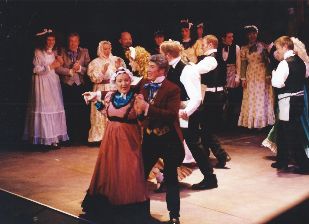 Phoenix Theatre’s Scrooge (2003)