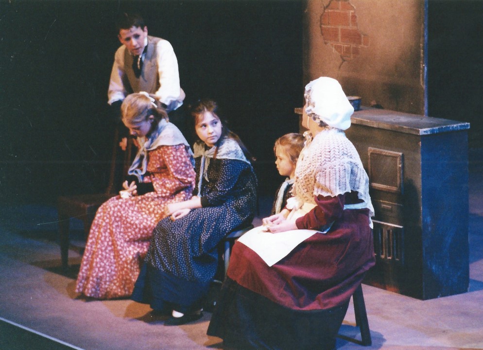 Phoenix Theatre’s Scrooge (2003)